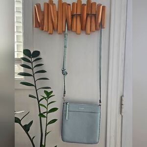 Coach kit crossbody in sky blue
